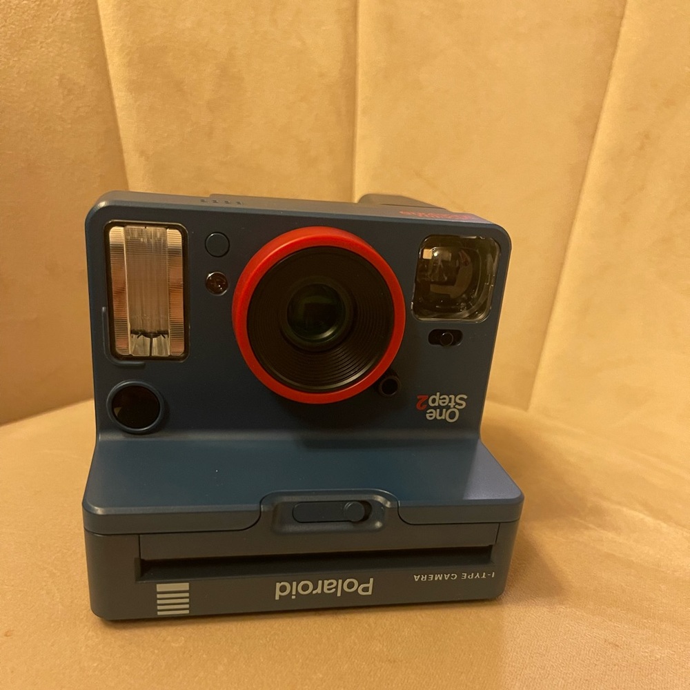 NIB Polaroid Stranger Things “Upside Down” One Step 2 Camera